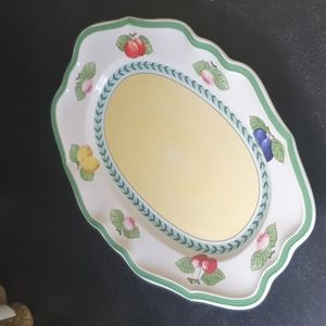 French Garden medium Oval Platter, like new